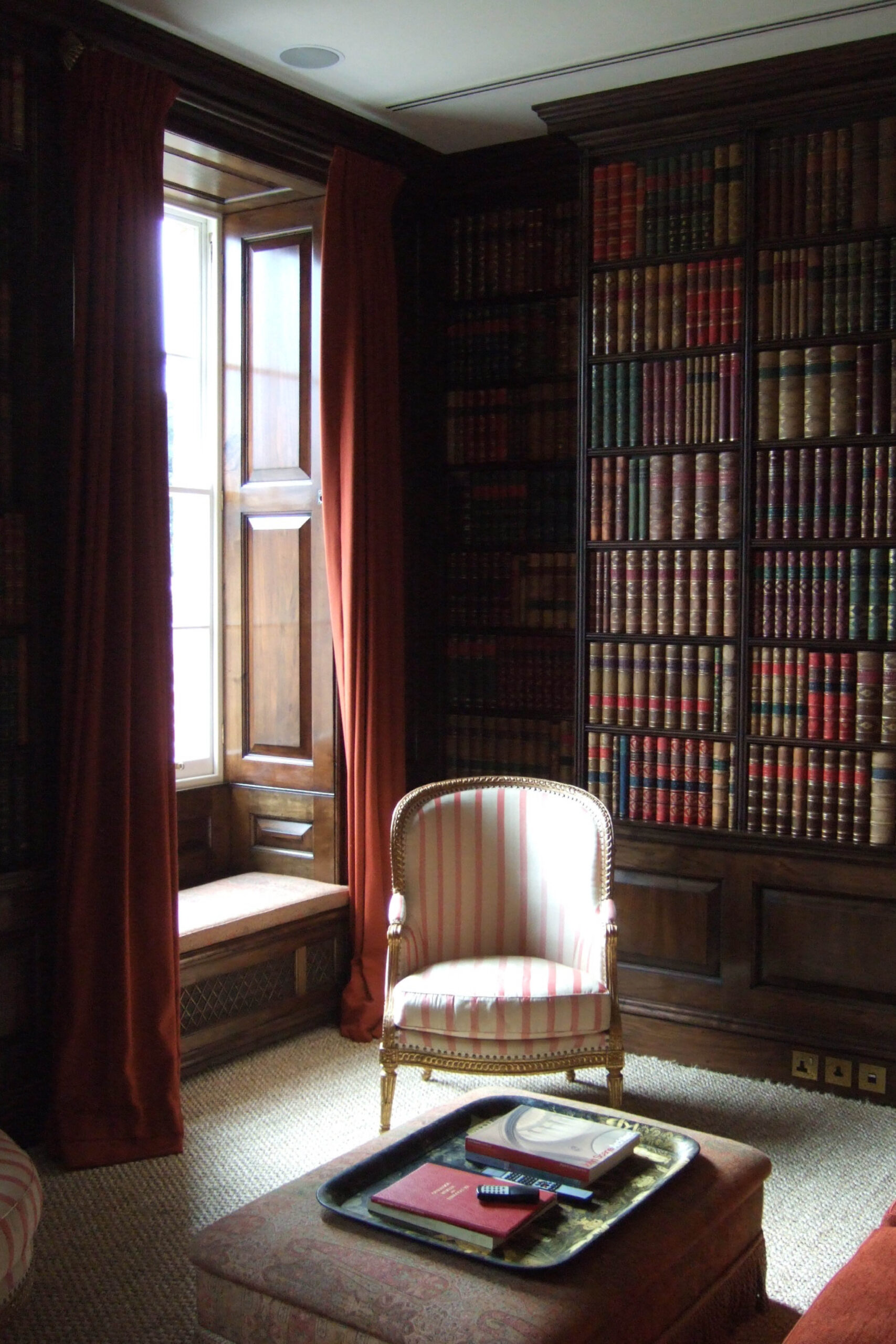 Country House and Estate, Watlington